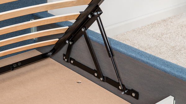 Кровать Миа 180 светло-синий, кант желтовато-коричневый с ортопедическим основанием и подъемным механизмом