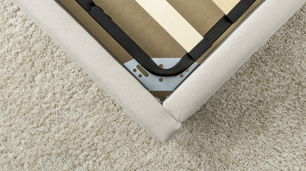 Кровать Миа 160 рогожка светло-бежевый, кант желтовато-коричневый с ортопедическим основанием и подъемным механизмом